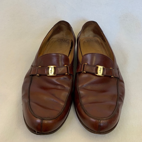 Ferragamo Classic Loafer Slip Ons 9.5 Burgundy main image 5